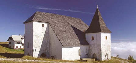 Podružnična cerkev sv. Uršula, Uršlja gora