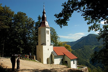 Podružnična cerkev sv. Katarine, mučenke, na Jelovem