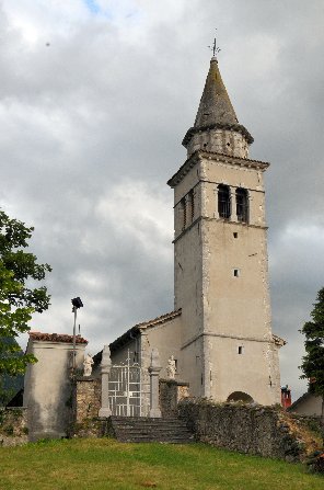Podružnična cerkev sv. Križa, Gradišče