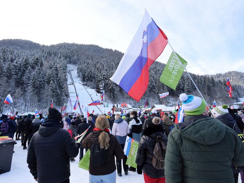 Vzdušje je bilo v lepem vremenu res izjemno. FOTO: Jože Potrpin