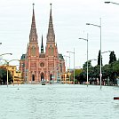 Poplavljena tudi bazilika v Lujanu