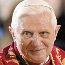 Benediktu XVI. za 89. rojstni dan