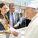 Miss Nemčije moli za papeža