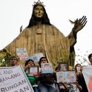 Filipini: duhovnikom grozijo s smrtjo