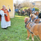 Blagoslov konjenikov in konj v Šmarjeti